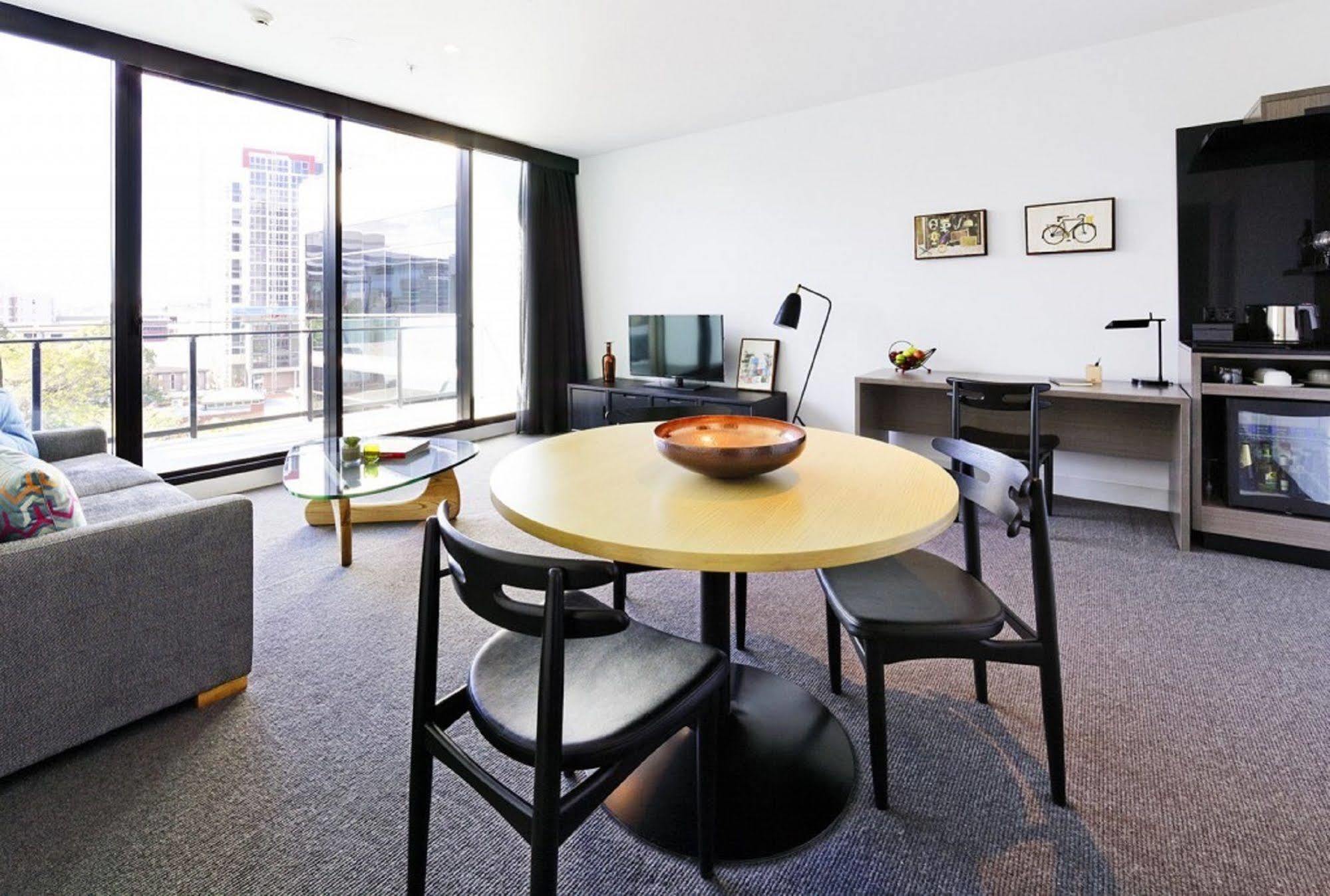 Alpha Mosaic Hotel Fortitude Valley Brisbane Exterior photo