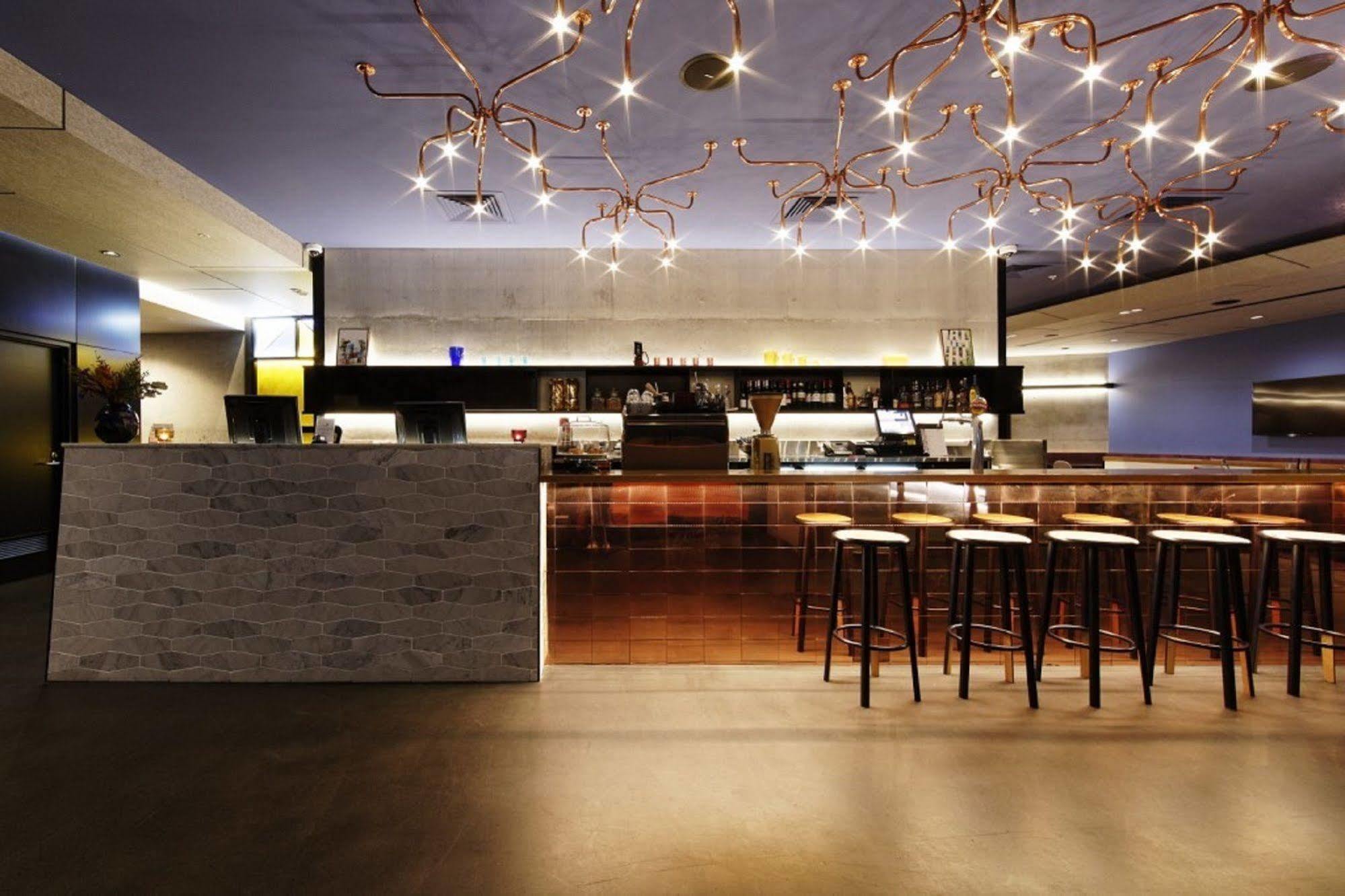 Alpha Mosaic Hotel Fortitude Valley Brisbane Exterior photo