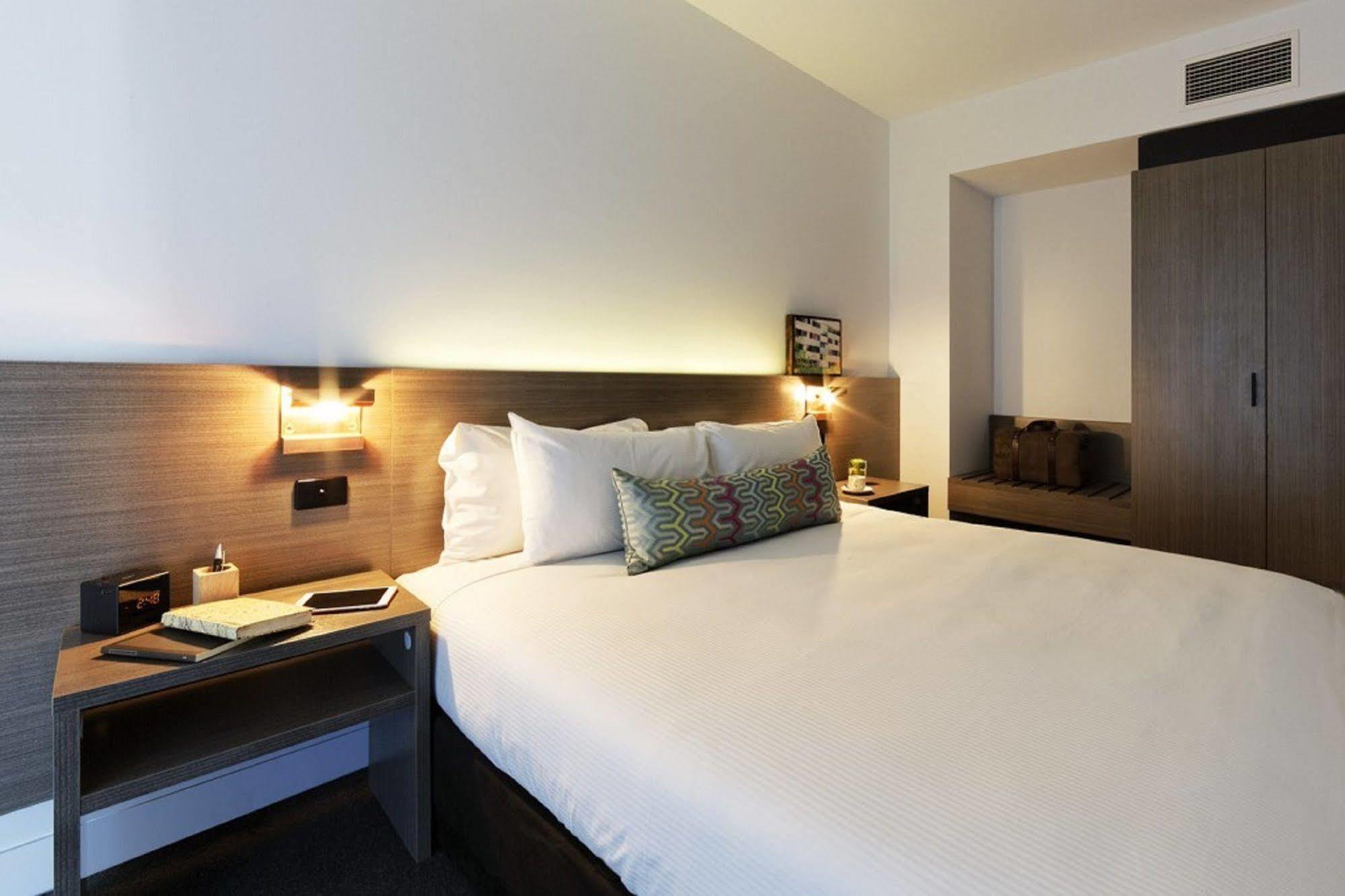 Alpha Mosaic Hotel Fortitude Valley Brisbane Exterior photo